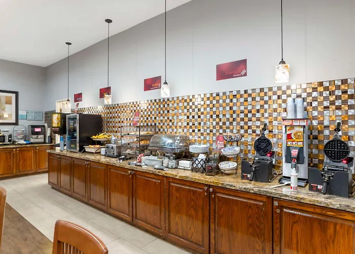 Best Western Plus Hobby Airport Inn And Suites