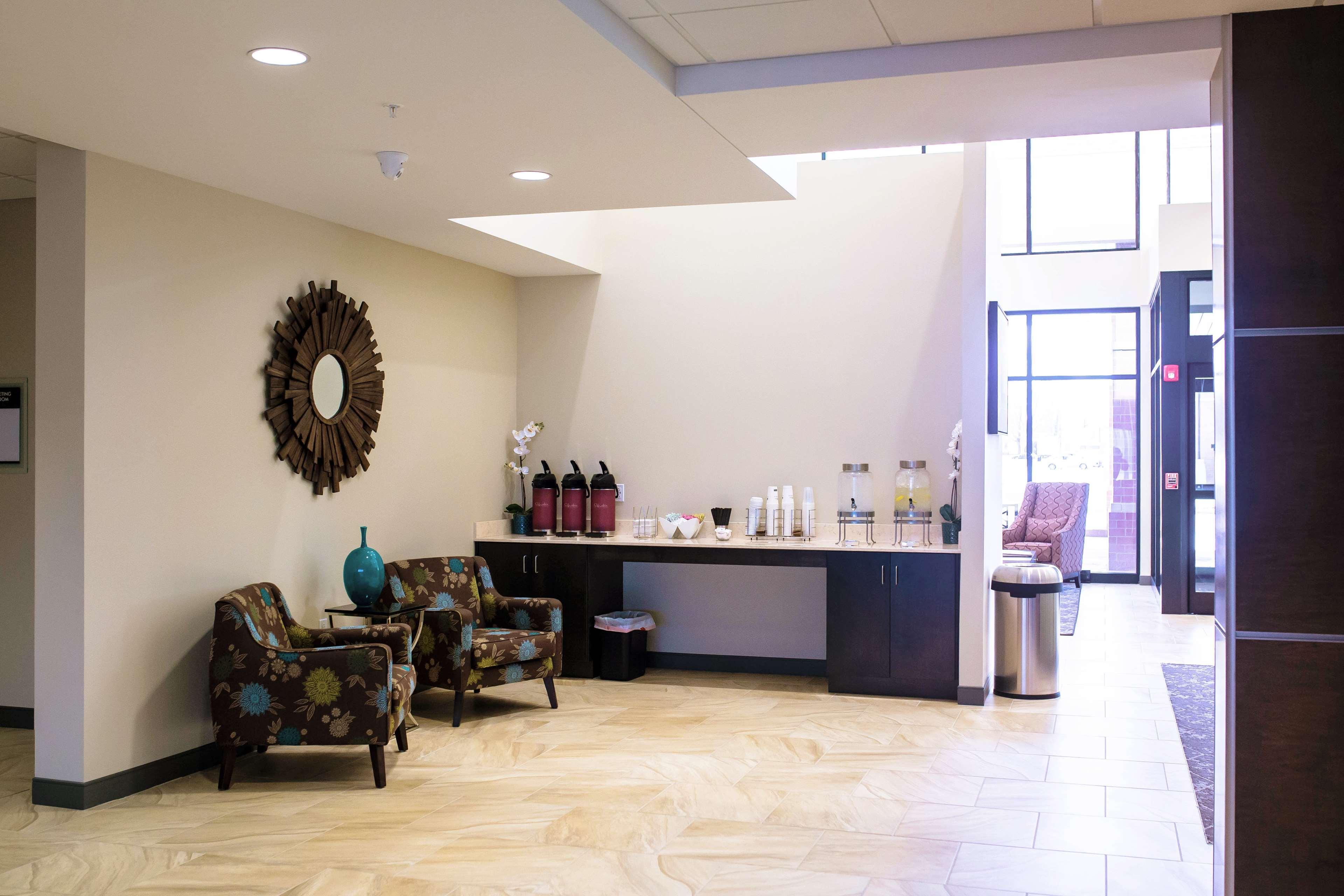 Western Hobby Airport And Hotel Houston